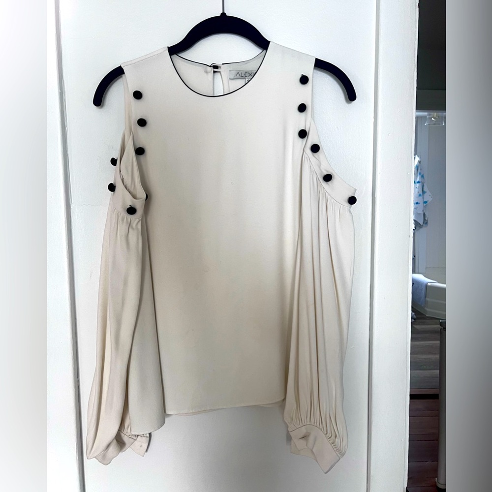 Alexis blouse, off shoulder, size small